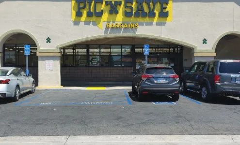 Pic 'N' Save Bargains business photo