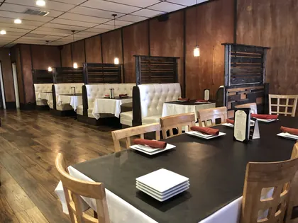 The Green Leaf Thai Cuisine, business photo 3